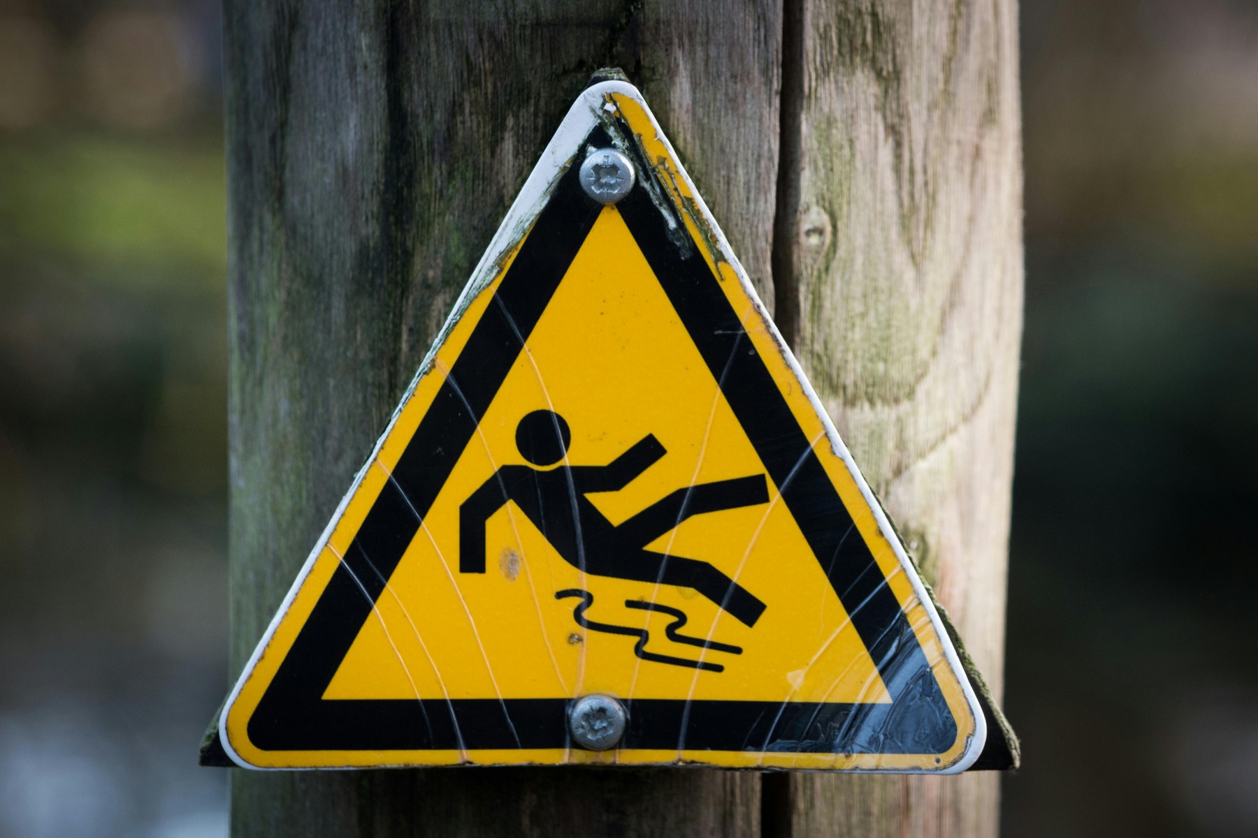 A slip sign on a post